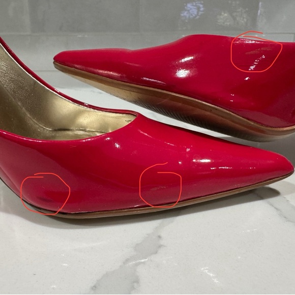 Guess by Marciano Pointed Toe Patent Heel - Picture 6 of 7